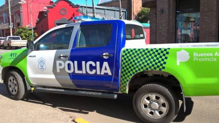 Entran a su casa y lo matan de siete balazos delante de su pareja