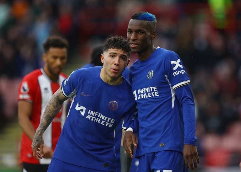 Enzo Fernandez en el Chelsea. Foto: Reuters/Lee Smith 