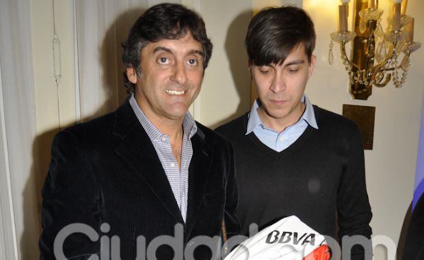 Enzo Francescoli también presente y solidario. (Foto: Jennifer Rubio)