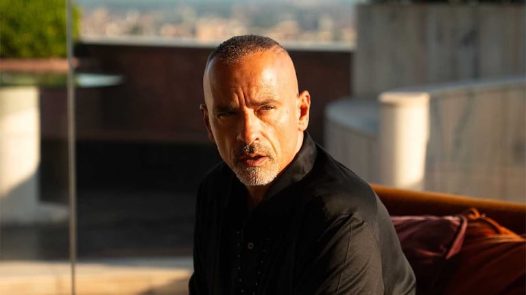 Eros Ramazzotti aclaró el video del supuesto beso con Evangelina Anderson. Crédito: Instagram