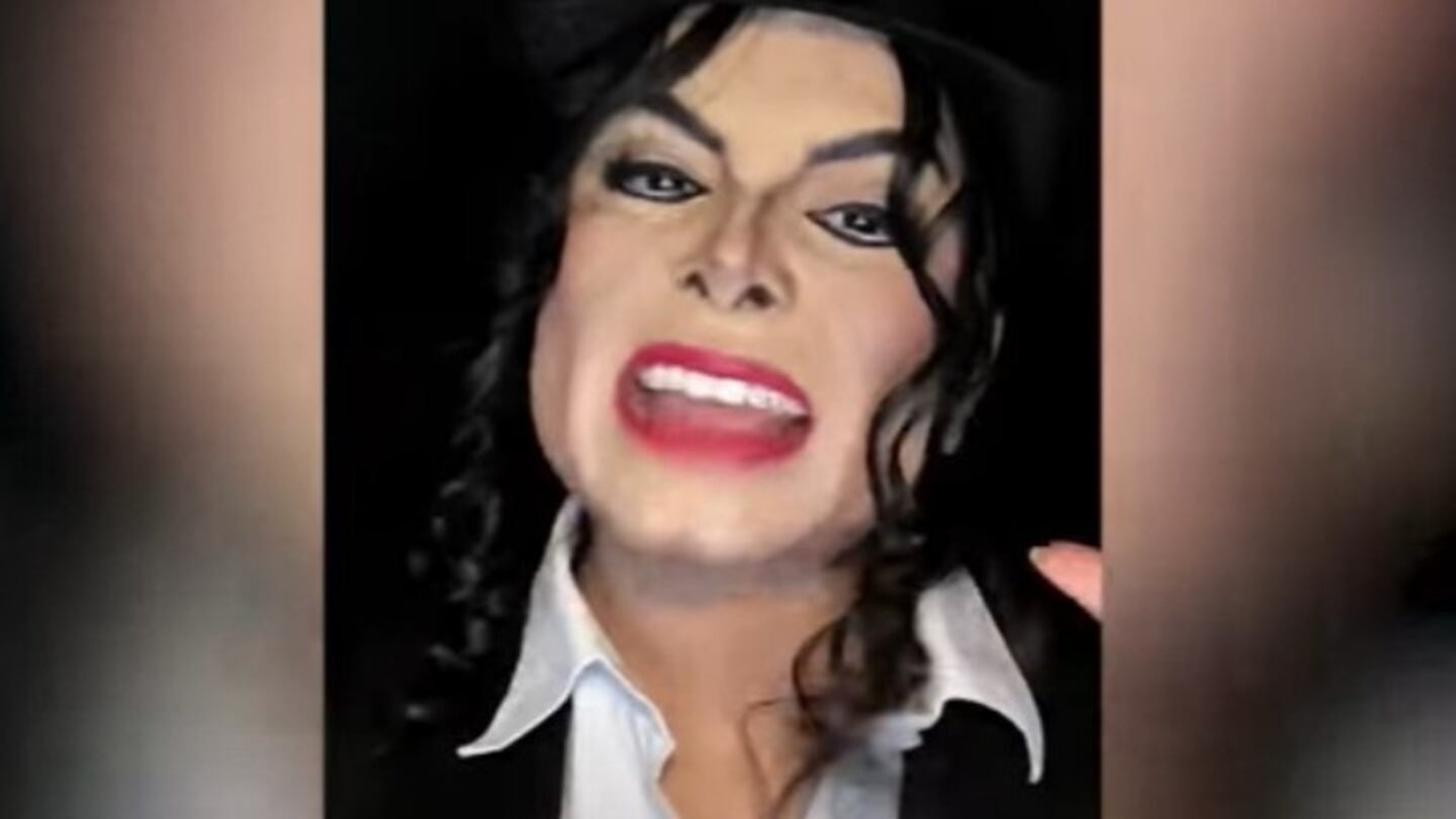 Es capaz de convertirse en celebridades como Michael Jackson o El Profesor