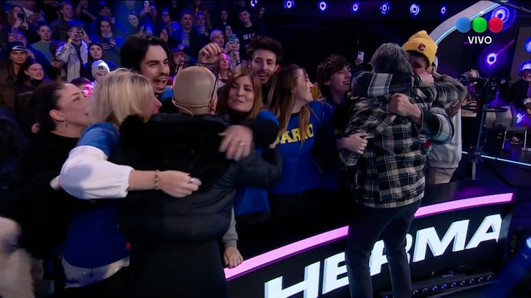 Escándalo con Darío tras ser eliminado de Gran Hermano: qué dice el papel que le habría dado su familia