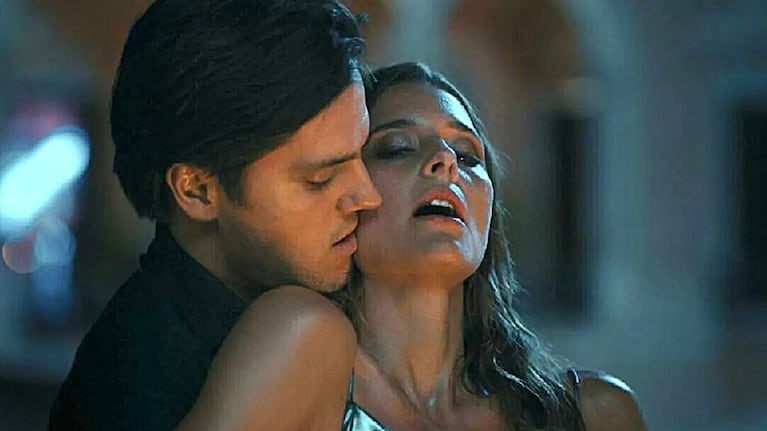 Escenas calientes, uno de las aristas de la trama del thriller Caerás.
