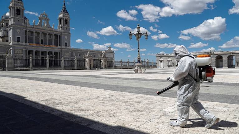 España aprueba las medidas para convivir con el coronavirus