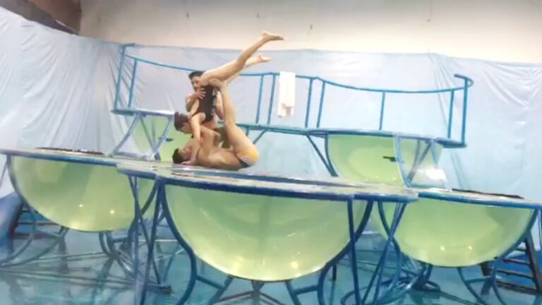 Espiá el ensayo de Charlotte Caniggia para el aquadance (Foto: Captura)