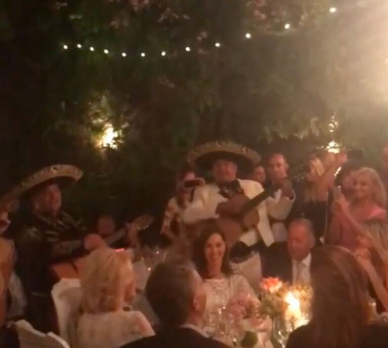 Espiá la intimidad del cumpleaños de Mirtha Legrand: súper famosos, mariachis y más