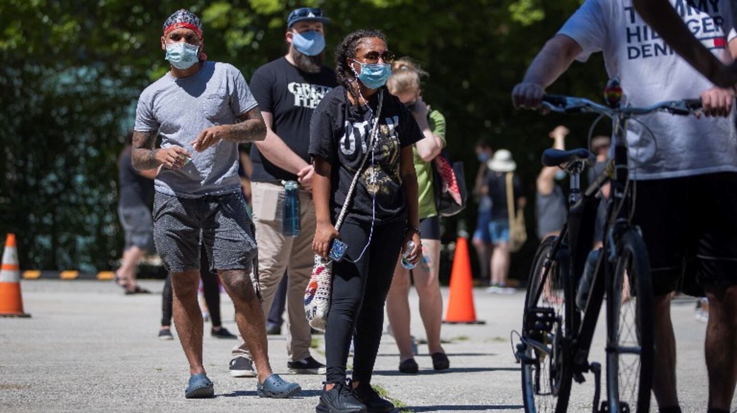 Estados Unidos: casi 490.000 casos de coronavirus en siete días. Foto: EFE.