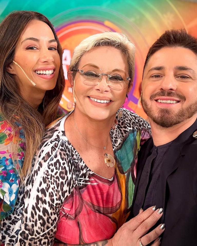 Estefanía Berardi, Carmen Barbieri y Pampito. (Foto: @pampitook)