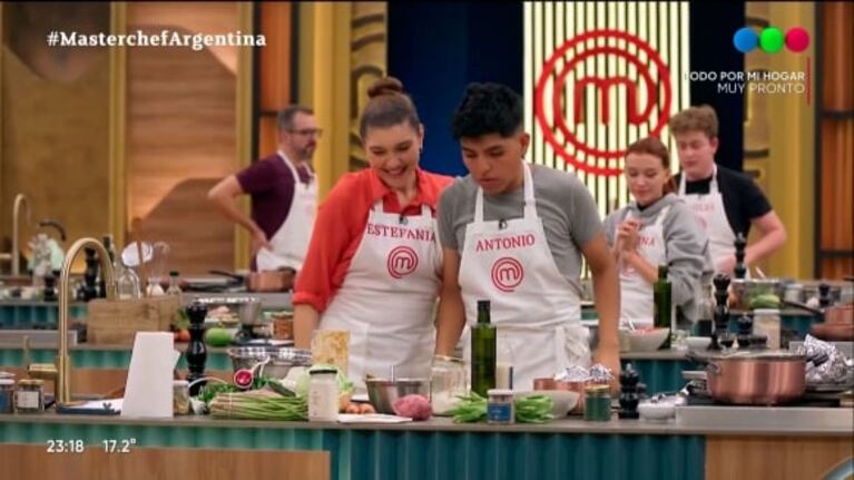 Estefanía de Masterchef tuvo un gran gesto solidario con su compañero Antonio: "Sin ella no hubiera podido"