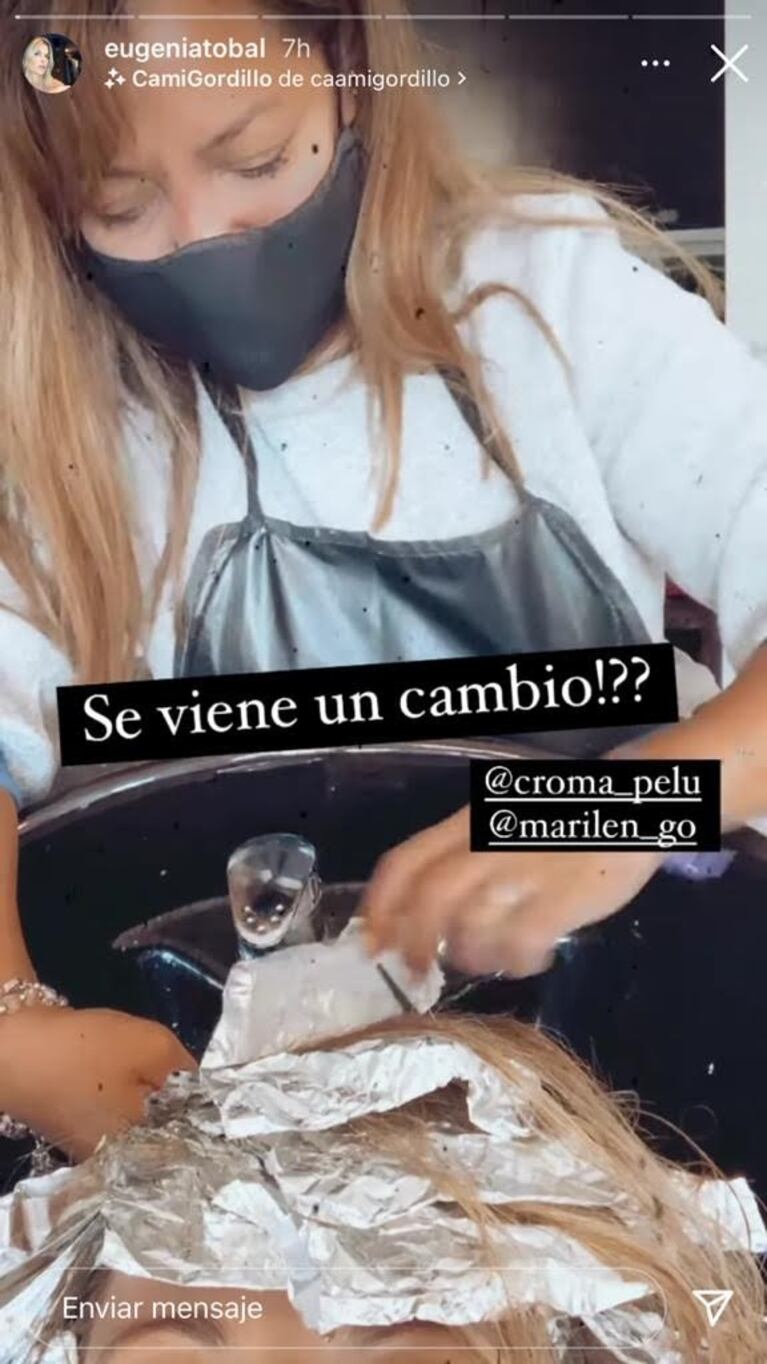 Eugenia Tobal pasó por la peluquería y mostró su nuevo look: "¡Se viene un cambio!"