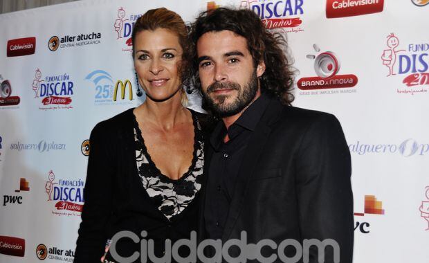 Eugenia Tobal y Nicolás Cabré llegaron al evento de Discar. (Foto: Jennifer Rubio).