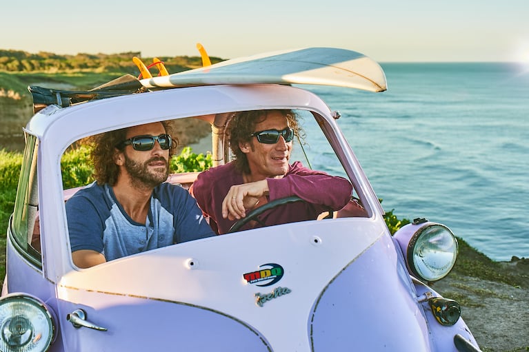 Eugenio y Culini Weinbaum, creadores de MDQ, rescataron a una persona que se ahogaba en Mar del Plata
