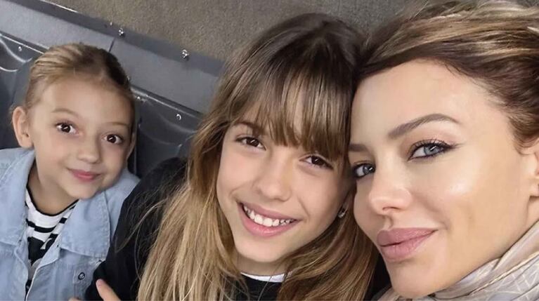 Eva Anderson con Emma y Lola Demichelis
