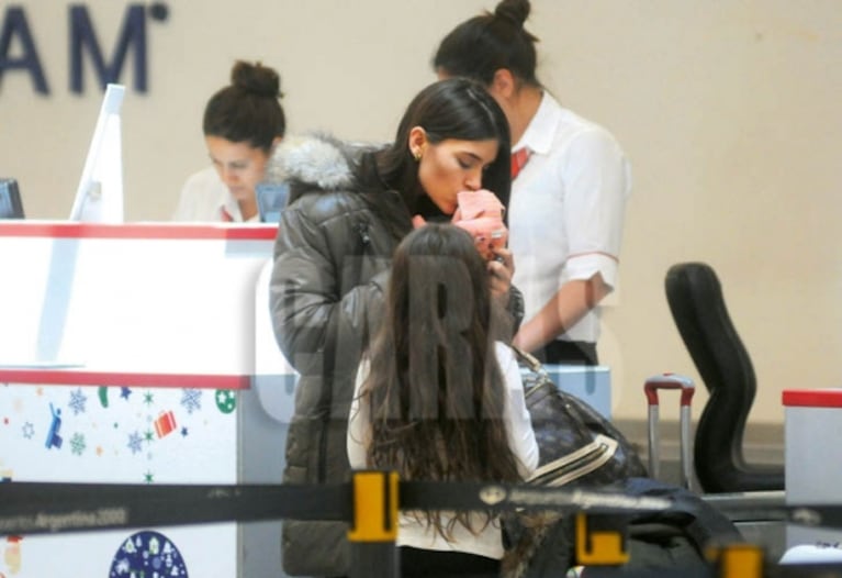 Eva de Dominci viajó junto a la hija de Joaquín Furriel a París para reencontrarse con el actor