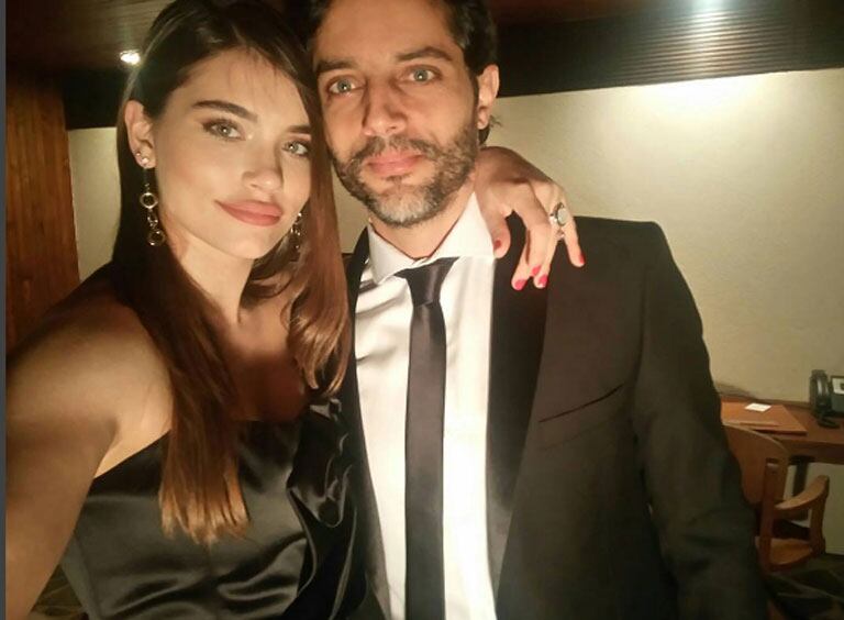 Eva De Dominici y Joaquín Furriel, enamorados en los premios (Foto: Instagram).   