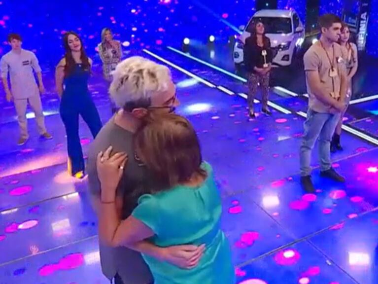 Evangelina Anderson sorprendió a los finalistas de Los 8 escalones con un inesperado pedido