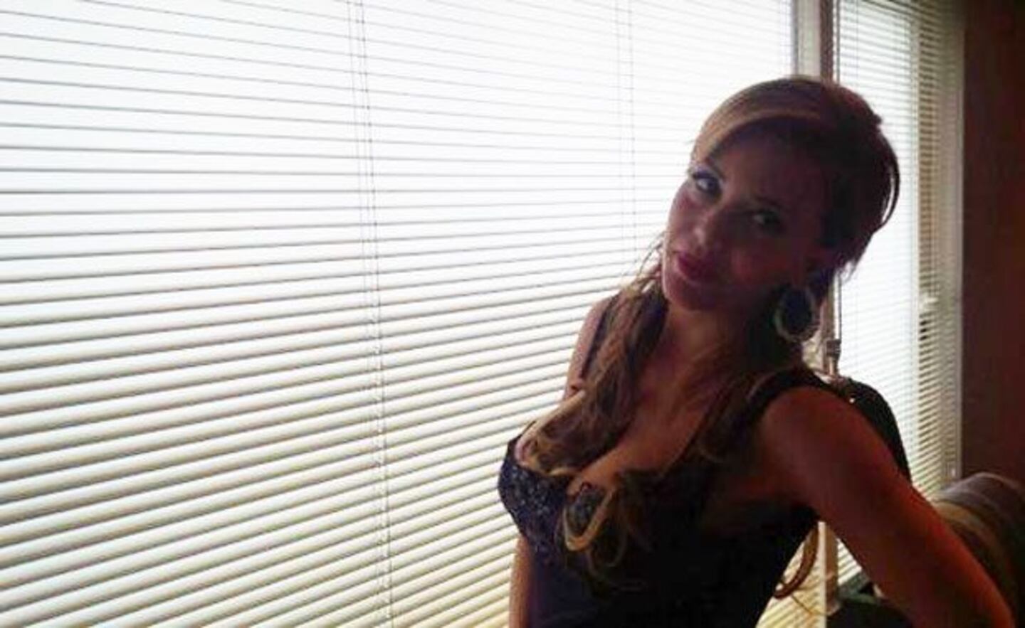 Evangelina Anderson y un sensual back de fotos (Foto: Twitter). 