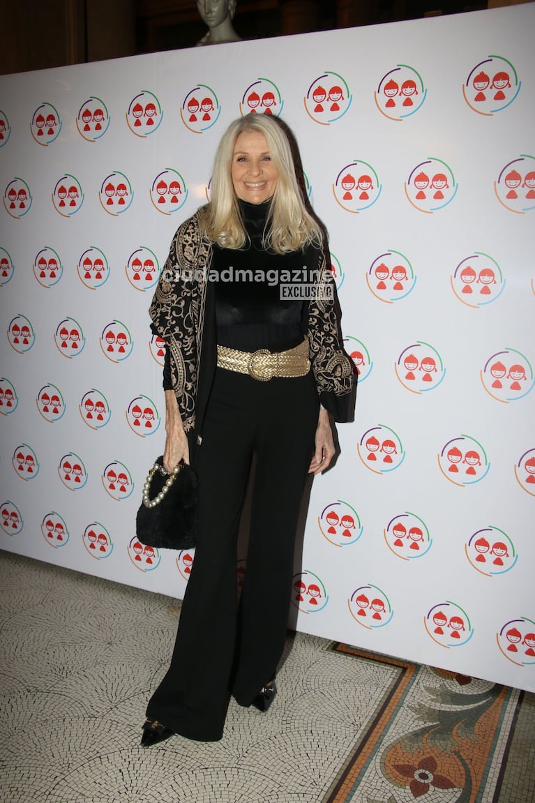 Evelyn Scheidl en la Gala Solidaria a beneficio del Hospital de Niños Ricardo Gutiérrez (Foto: Movilpress).