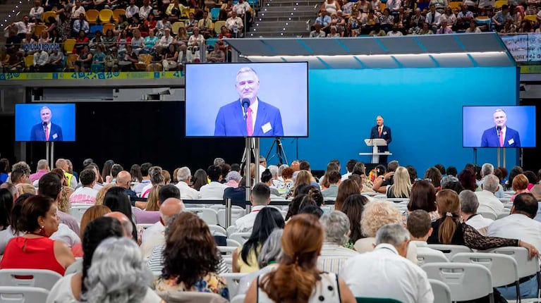 Evento de Testigos de Jehová (Foto: Instagram @mauriciodelpozofotografo)