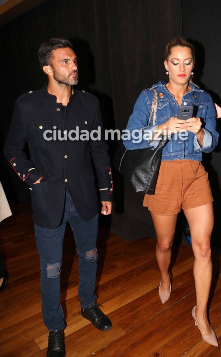 Fabián Cubero acompañó a Mica Viciconte a un desfile... ¡y la filmó vestida de novia! 