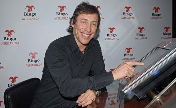 Fabián Gianola será Christian Grey en la adaptación de "Cuff me", la parodia musical de la trilogía erótica. (Foto: Web)