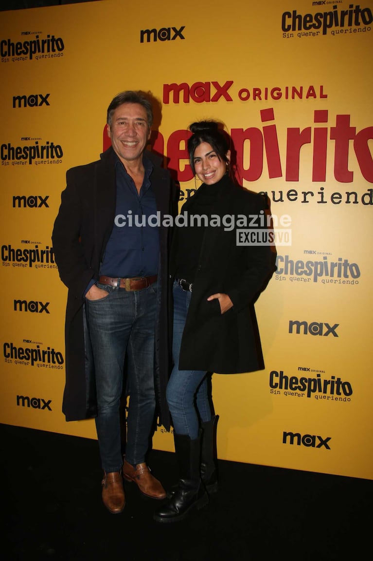 Fabián Gianola y pareja (Foto: Movilpress)