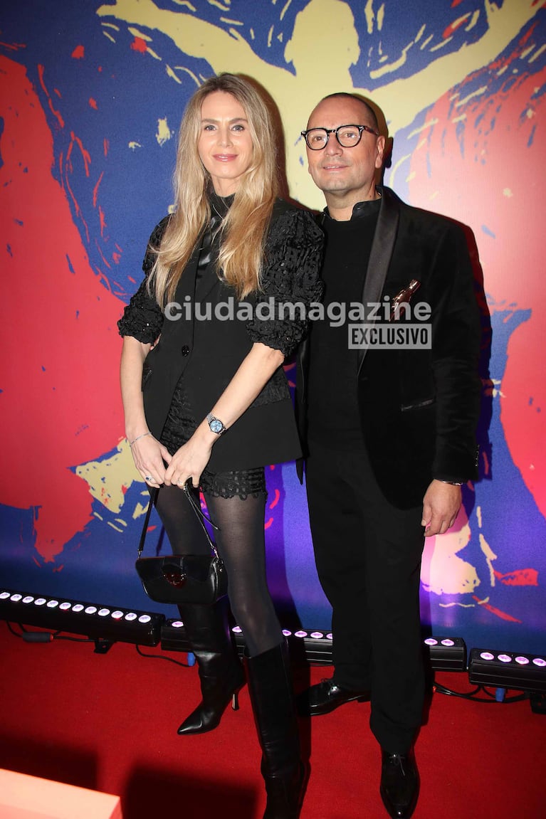 Fabián Mefina Flores en el estreno de Mayumana (Foto: Movilpress).