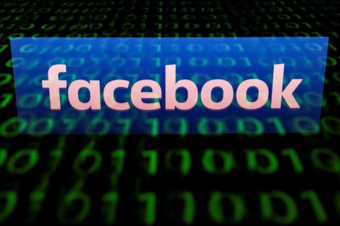 Facebook contrató uno de los mejores ingenieros de Google para diseñar chips