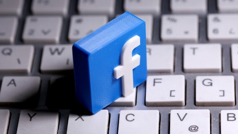 Facebook quiere que otras redes sociales usen su consejo asesor de contenido. Foto: Reuter.