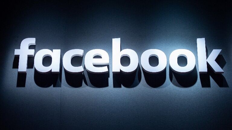 Facebook se prepara para la vacuna de la Covid-19: eliminará las falsas afirmaciones desacreditas por expertos. Foto: DPA.