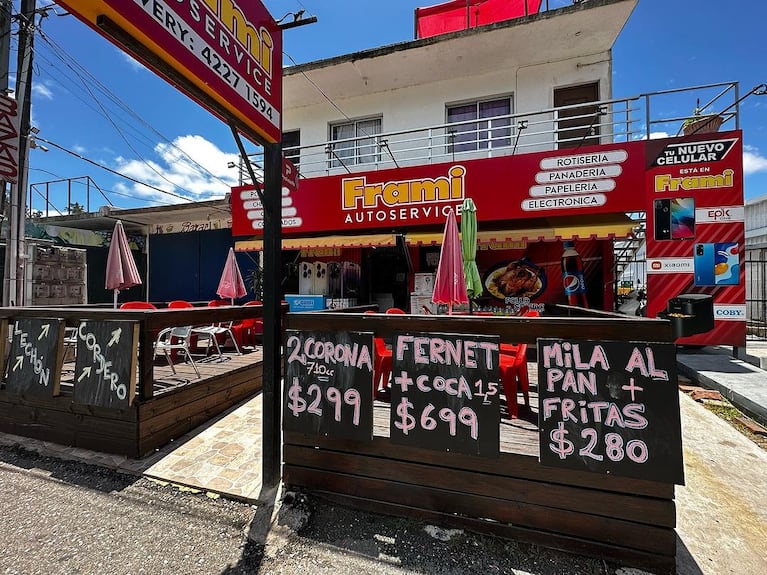 Fachada del autoservicio Frami (Instagram)