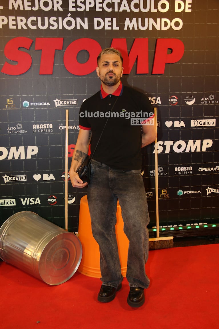 Facu Mazzei en el estreno de Stomp (Foto: Movilpress).