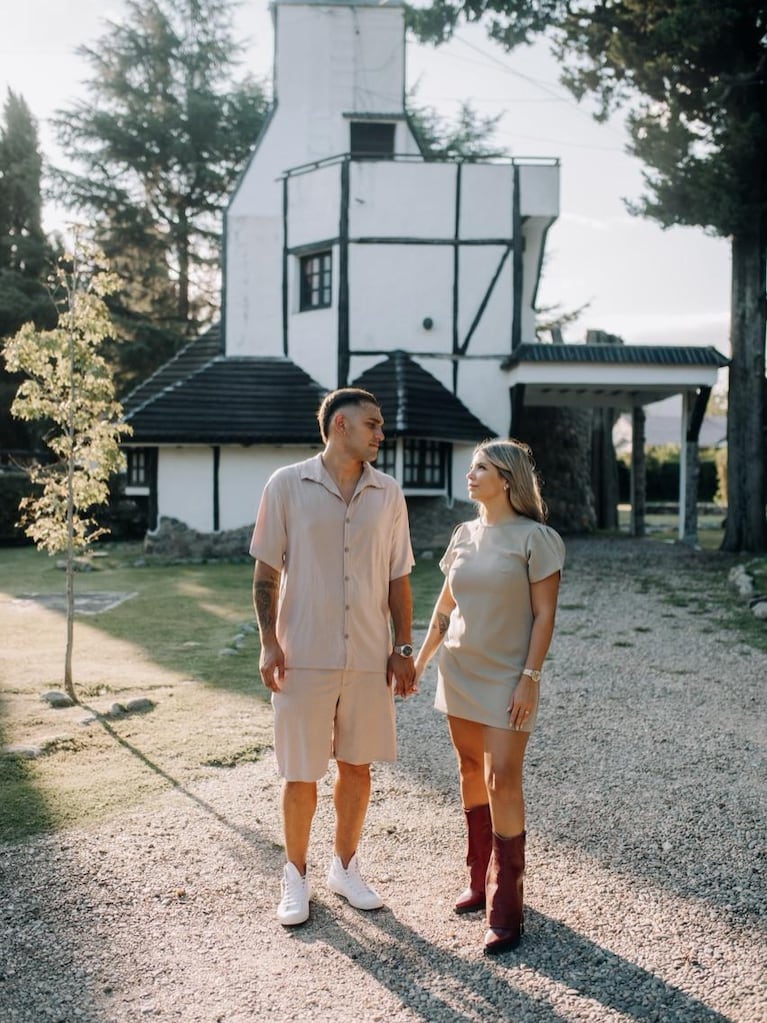Facundo Ambrosioni y Camila Triviño. (Foto: @facuambrosioniok)