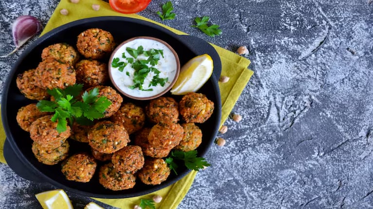 Falafel: el clásico que se reinventa con un toque nuevo que lo diferencia del resto de los platos