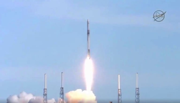 Falcon 9 volvió al espacio para surtir a la Estación Espacial Internacional