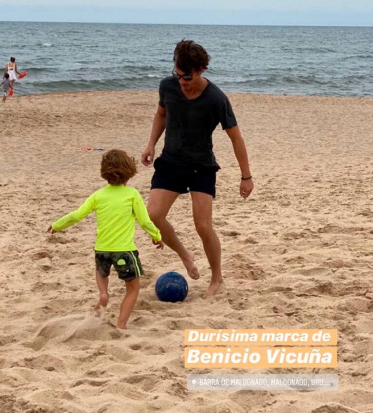 ¡Familia súper ensamblada! Las tiernas postales de Pampita y Roberto García Moritán junto a sus hijos