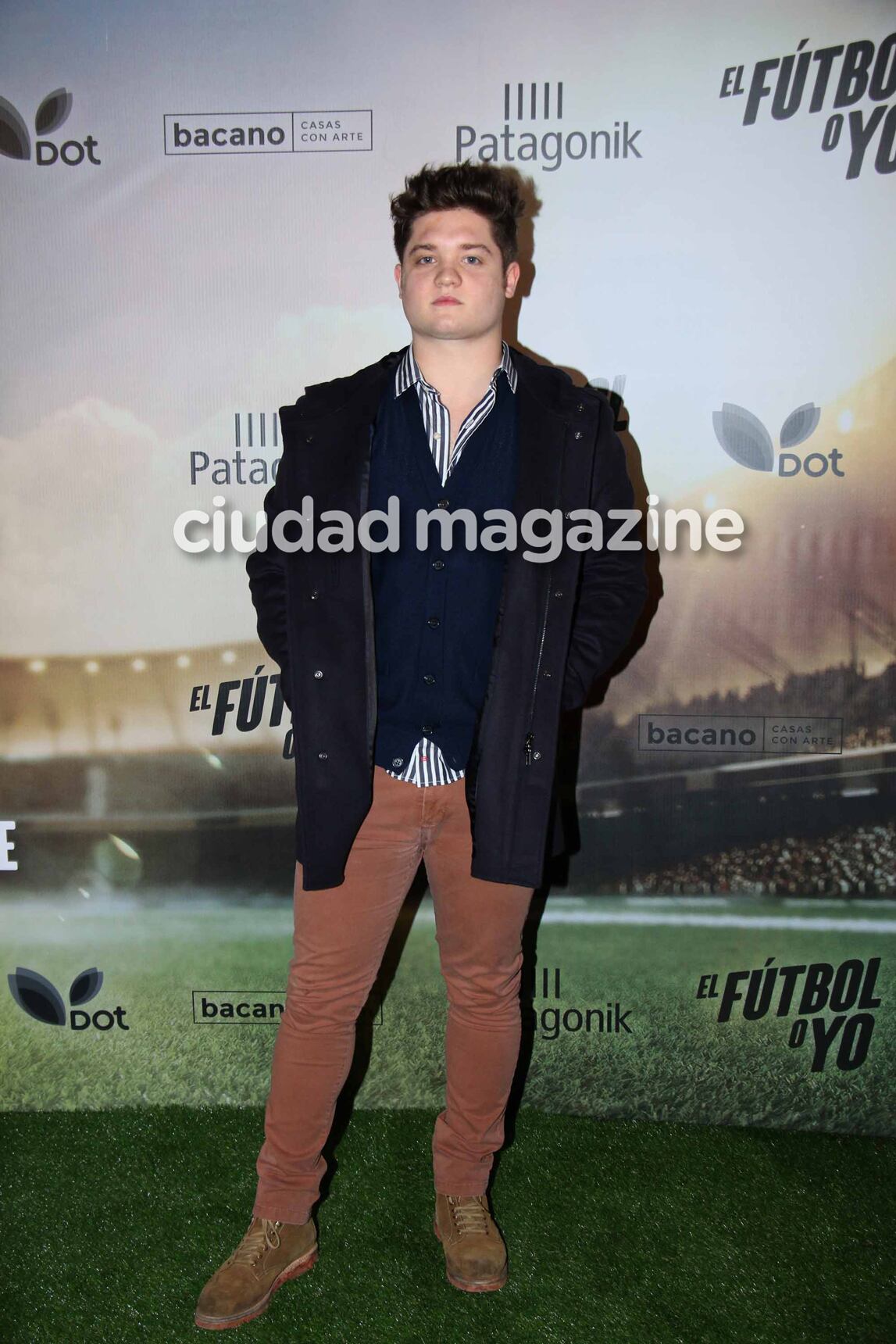 Famosos e invitados especiales en la avant premiere de El fútbol o yo. Foto: Movilpress.
