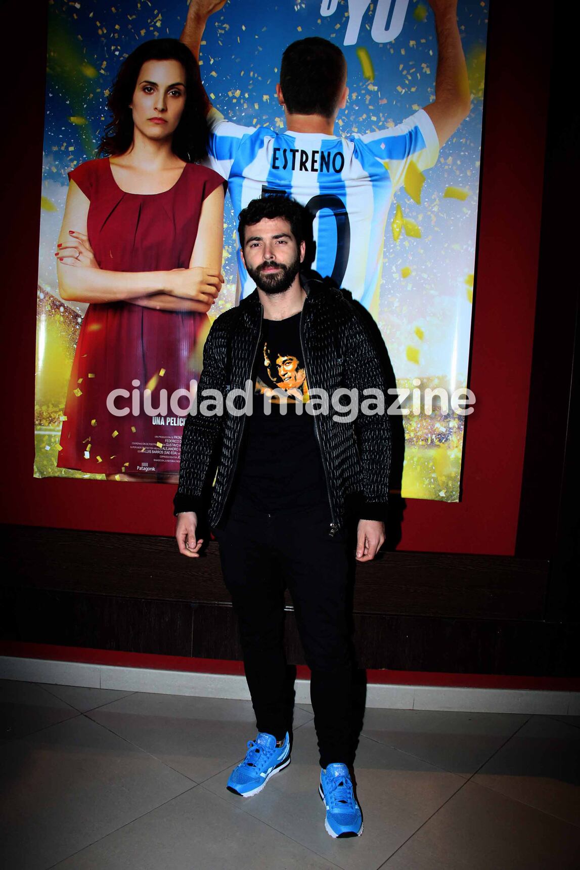Famosos e invitados especiales en la avant premiere de El fútbol o yo. Foto: Movilpress.