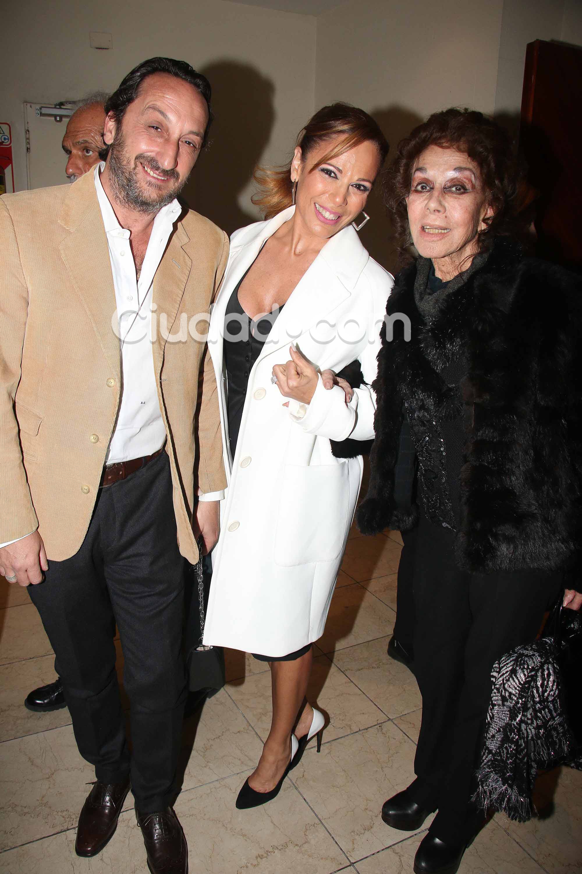 Famosos, parejitas y muchos looks en el estreno de Falladas. (Foto: Movilpress)