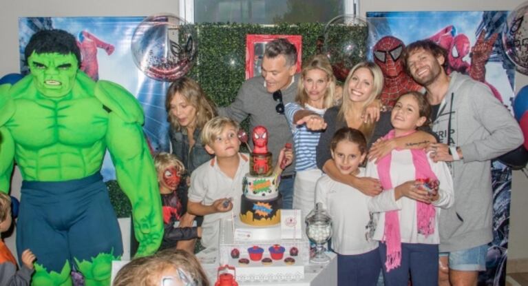 ¡Fan de Spiderman! Las fotos del increíble cumpleaños de Tyron, el hijo menor de Jimena Cyrulnik