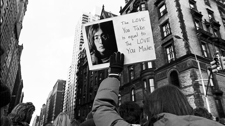 Fans de John Lennon temen que Mark David Chapman salga de la cárcel