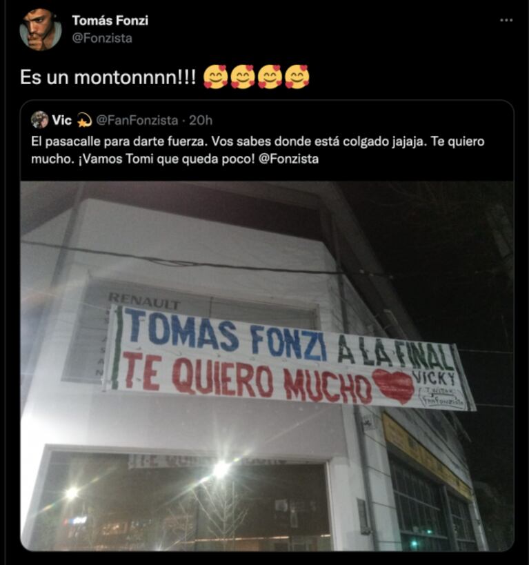 Fans de Tomás Fonzi cuelgan pasacalles para apoyarlo en Masterchef Celebrity