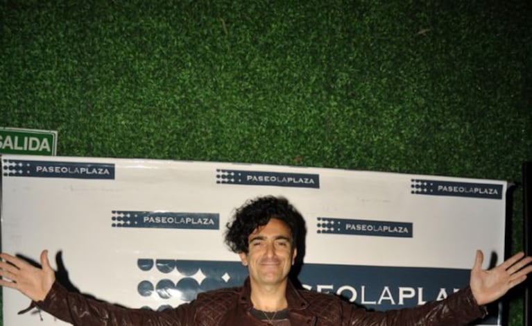 Favio Posca, de festejo en La Plaza. (Foto: Jennifer Rubio-Ciudad.com)