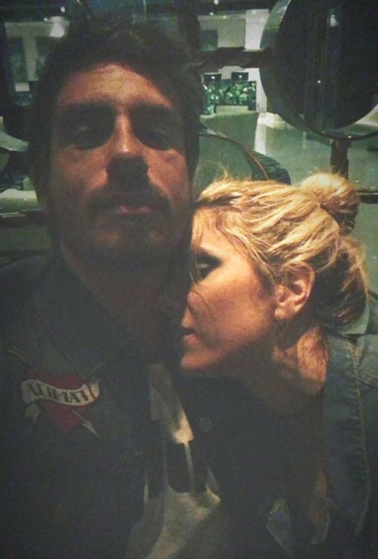 Fede Bal y Laurita Fernández, apasionados en la noche porteña: "Todos los besos son lindos"
