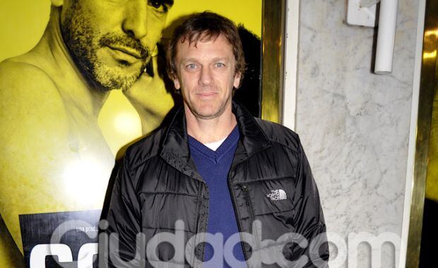Federico D´Elia fue a ver la obra que protagoniza su padre (Foto: Jennifer Rubio). 
