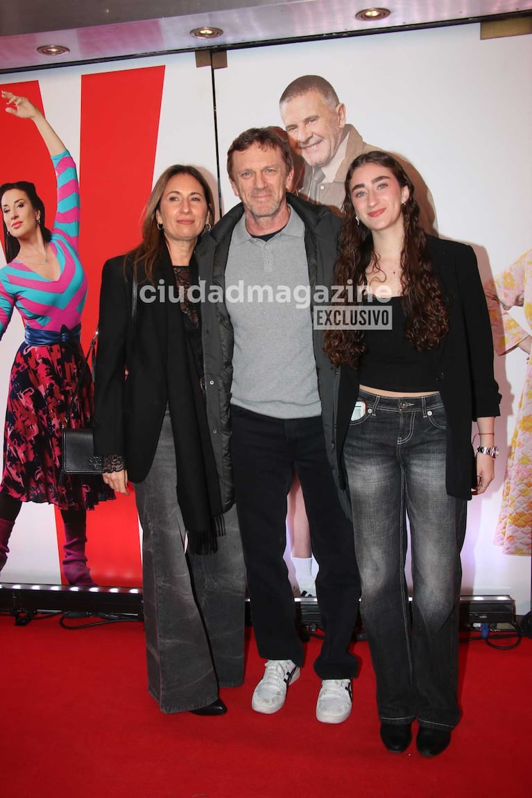 Federico D´Elía y familia (Foto: Movilpress)
