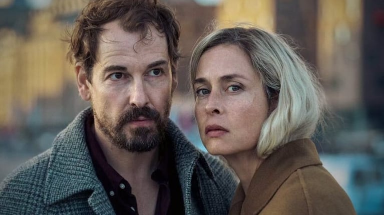 Felix Kramer y Susanne Wolff interpretan a un matrimonio de espías en la serie alemana de Netflix.