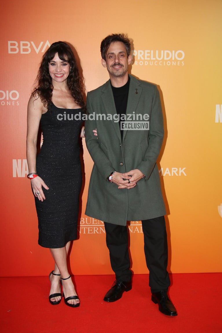 Fer Metilli y Agustín 'Soy Rada' Aristarán en el estreno de Yo Narciso (Foto: Movilpress).