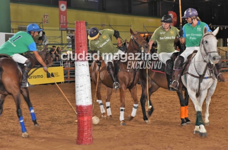 Fernando Burlando salió campeón de Polo y festejó junto a Barby Franco y su beba Sarah
