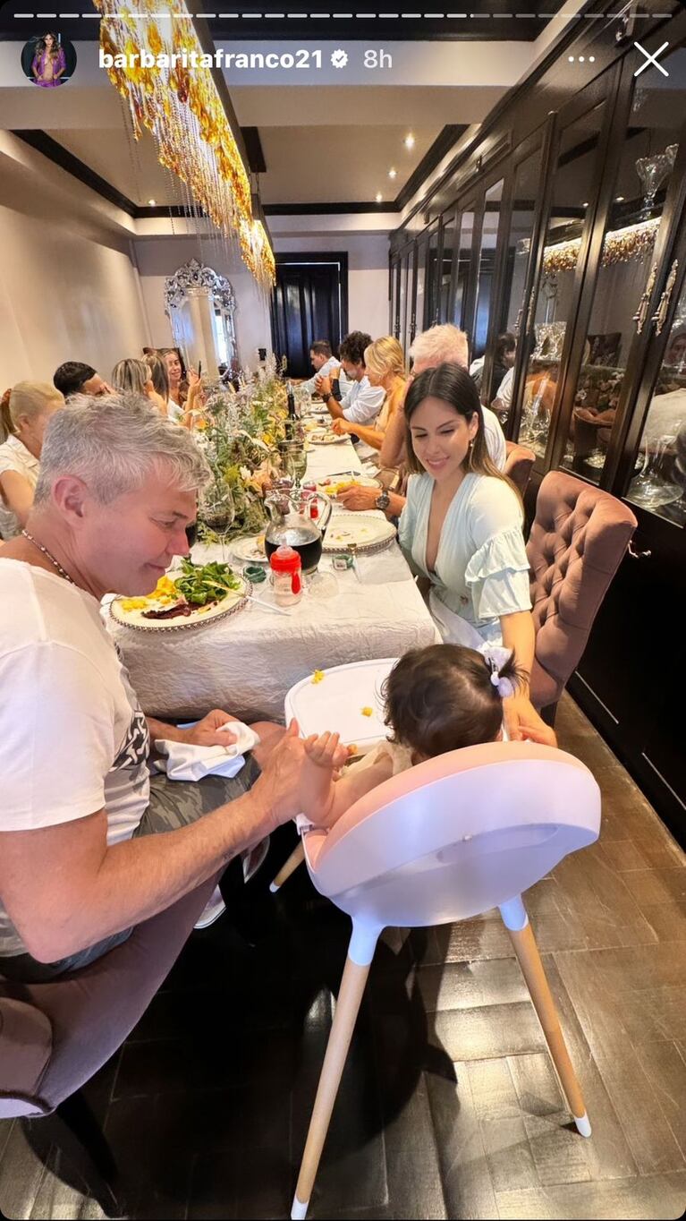 Fernando Burlando y Barby Franco en el cumpleaños de Sarah.